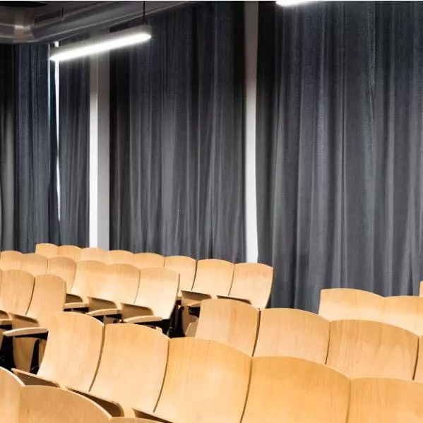 tenture non feu école